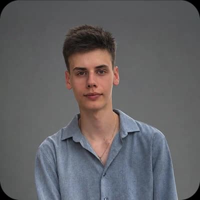 Олег Голоденко